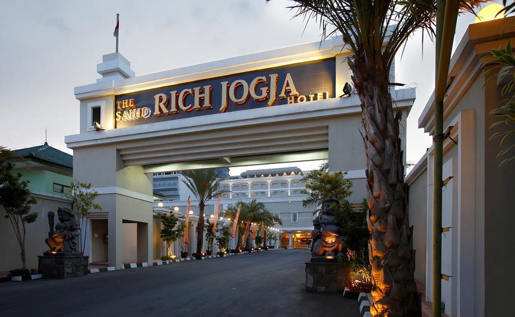 The Rich Jogja Hotel Melati Buitenkant foto