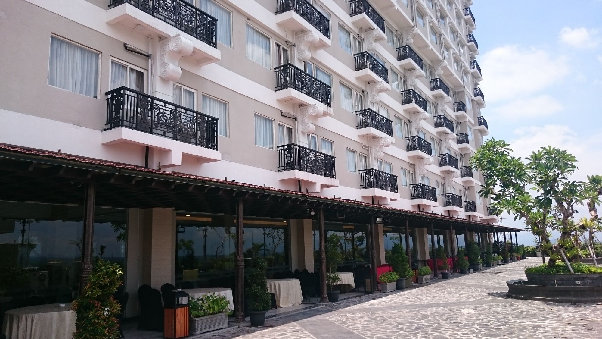 The Rich Jogja Hotel Melati Buitenkant foto